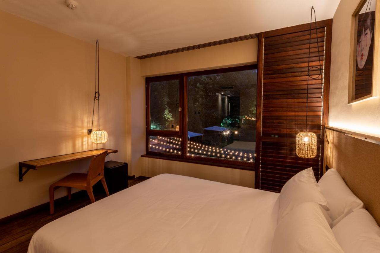 No-Mad Green Hotel Molinaseca Zewnętrze zdjęcie